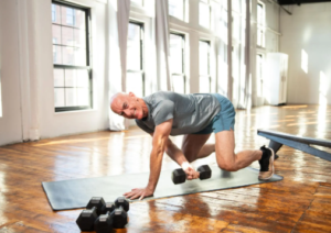Using Strength Training to Build Muscle Naturally and Improve Physical Performance